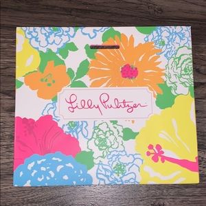 New Lilly Pulitzer Gift Bag with Ribbon Tie